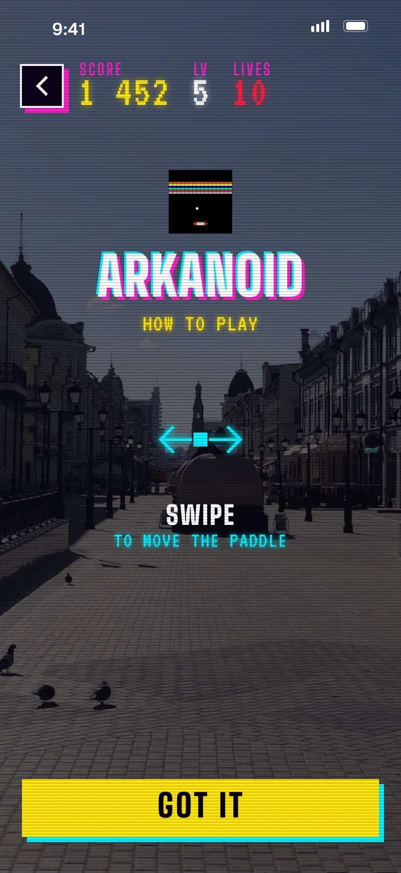 Arkanoid, how to play: swipe to move the paddle.